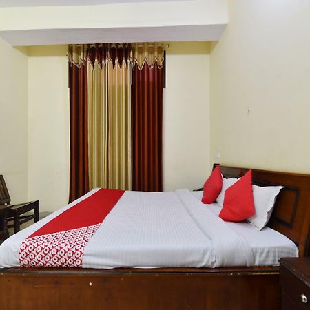 Oyo 28027 Hotel Dhruv Mandi Extérieur photo