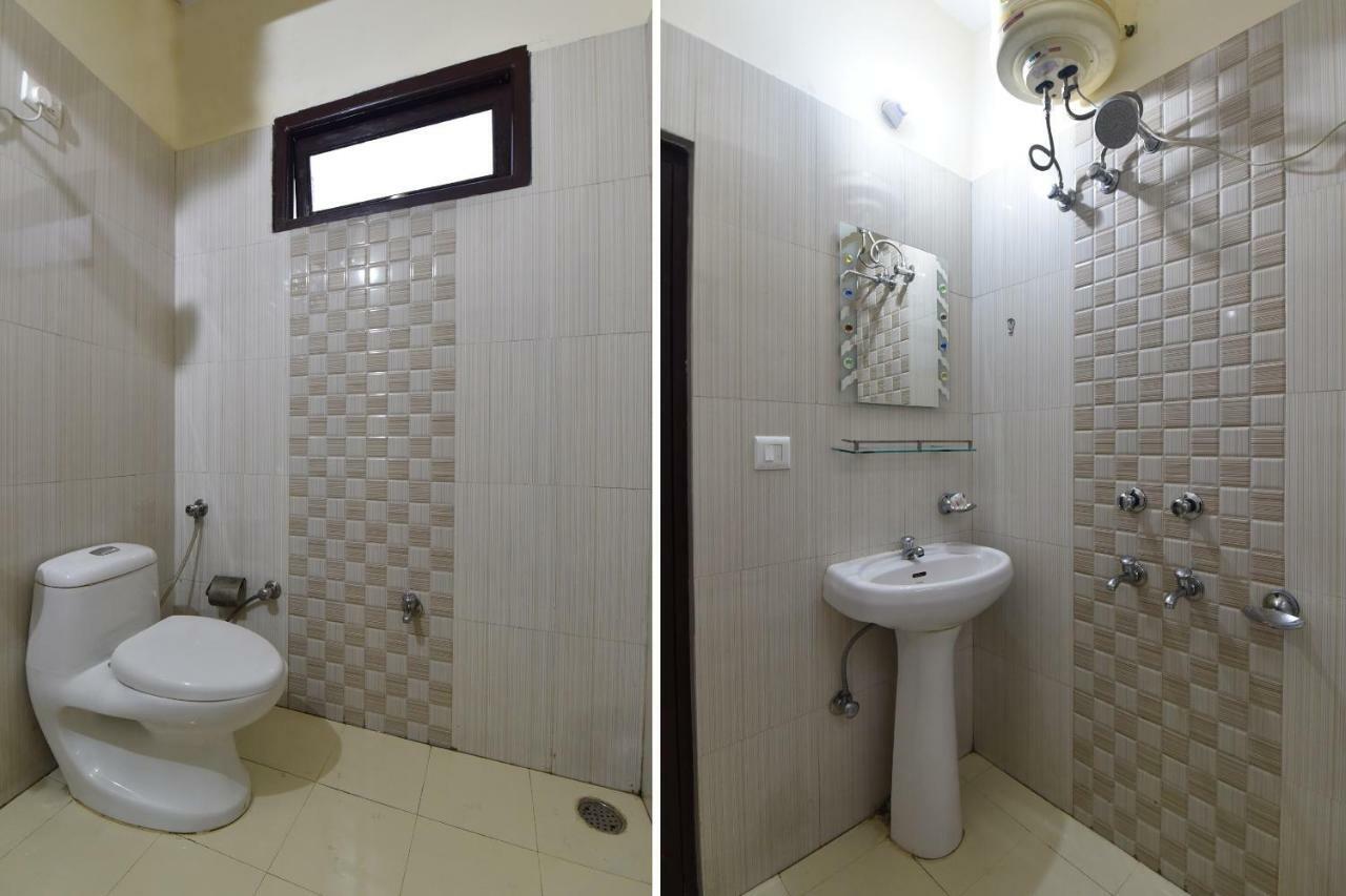 Oyo 28027 Hotel Dhruv Mandi Extérieur photo